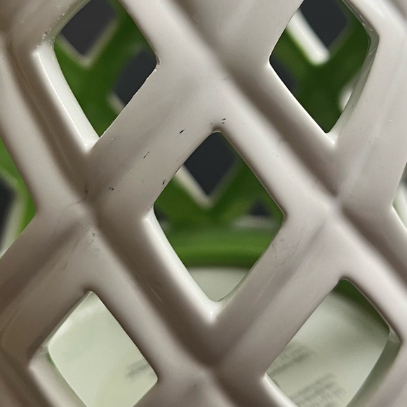 RARE 2011 BBW White Ceramic Pineapple 3 wick candle Luminary *NO BOX* - Picture 4 of 11